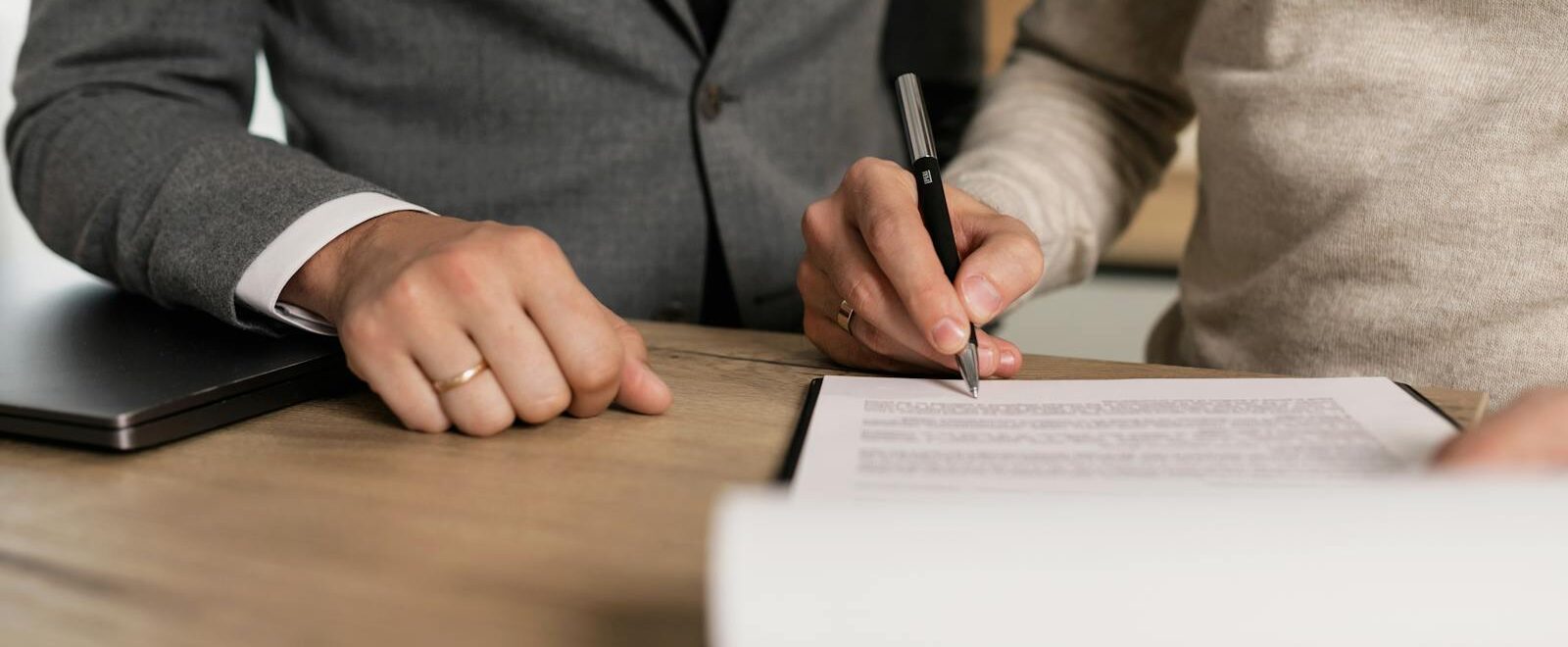 Fondements juridiques contrat